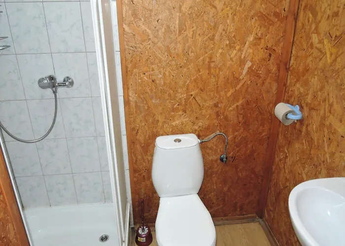 Lakeside Escape By Wolin National Park