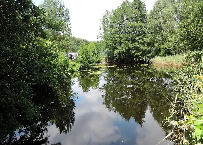 Lakeside Escape By Wolin National Park