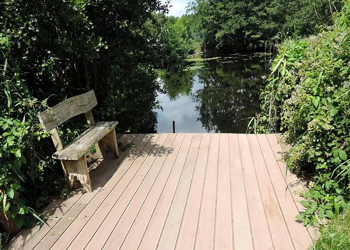 Lakeside Escape By Wolin National Park * Kołczewo